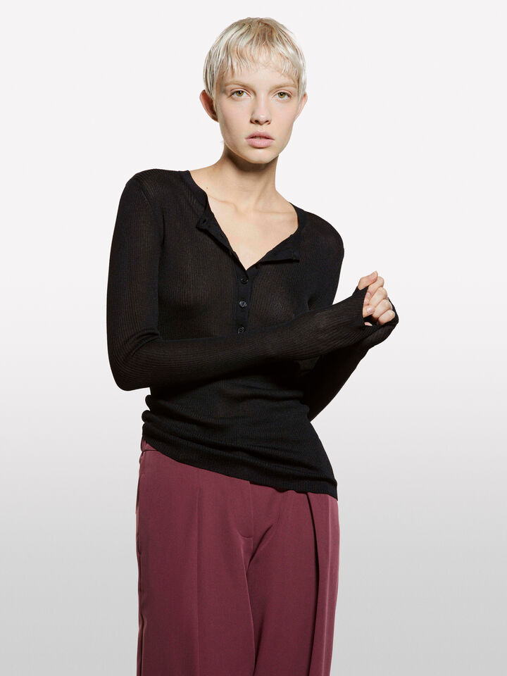 Black Henley top - women's crew neck sweaters - Black | Sisley image number 3